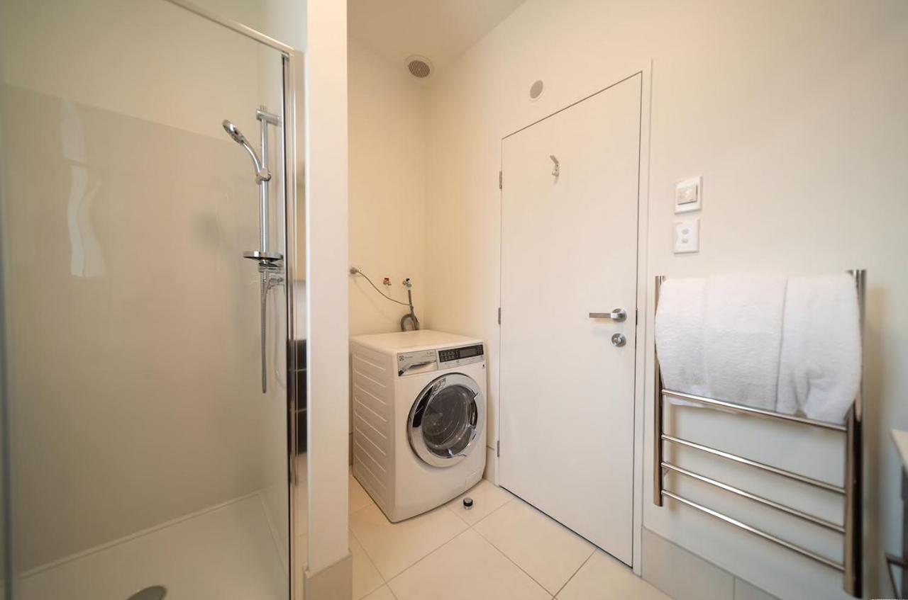 'Lakelife' Lake Front Apartment Queenstown Extérieur photo
